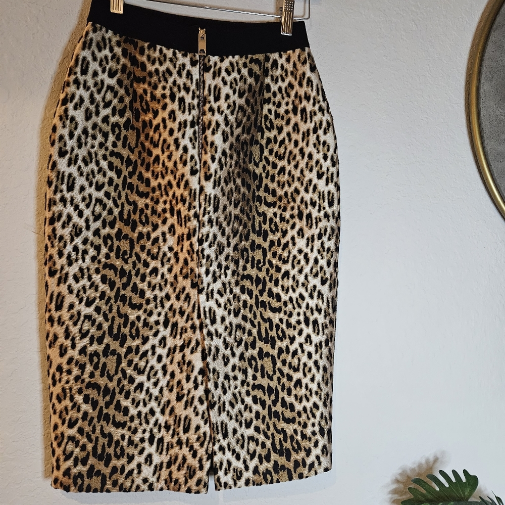 Les Copains Leopard Print High Waisted Textured Pencil Knee Length Wiggle Skirt - Picture 2 of 14